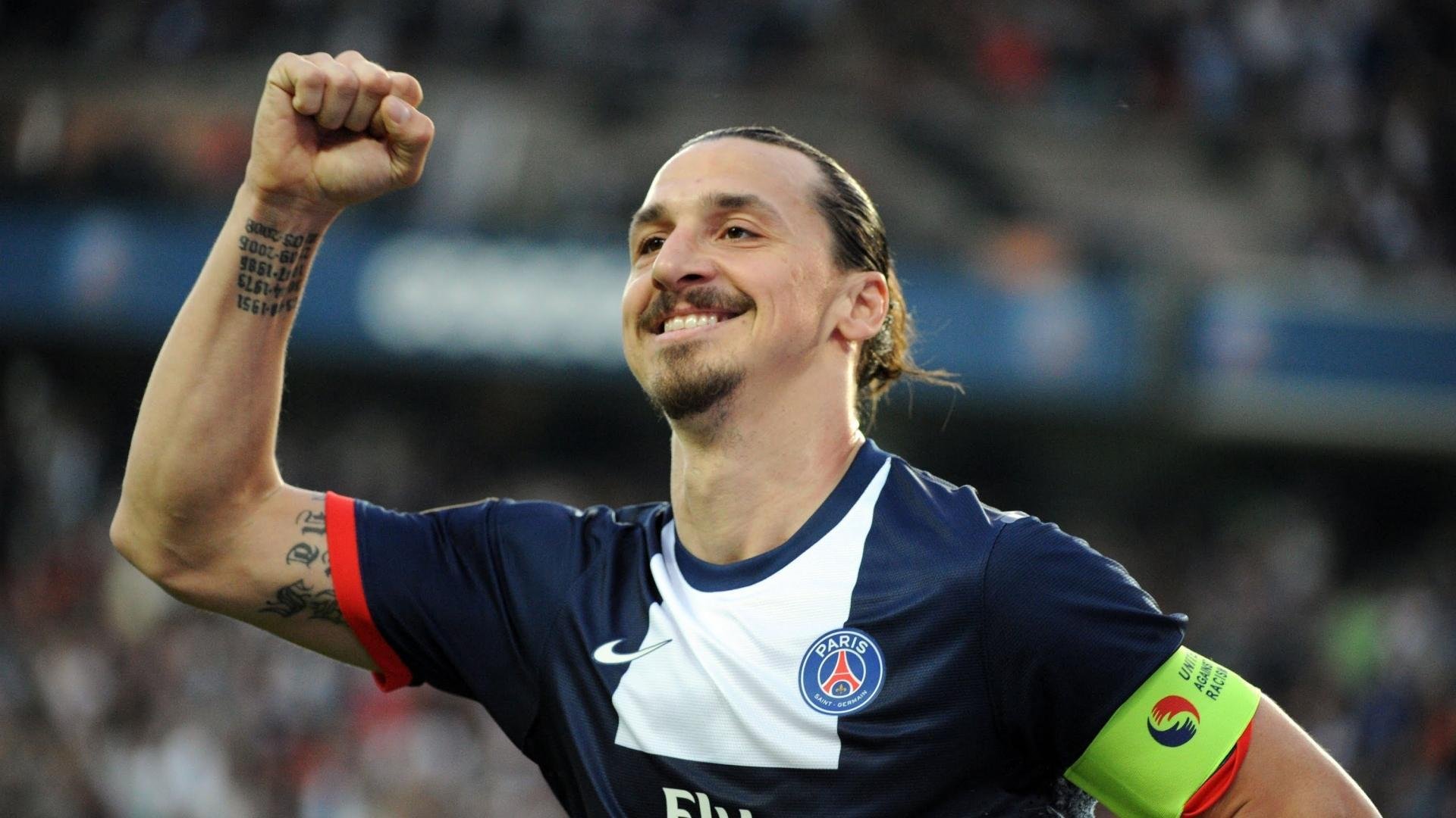 开云官方平台-时空交响，巴黎绝杀与成都统治，体育史诗的南北共鸣