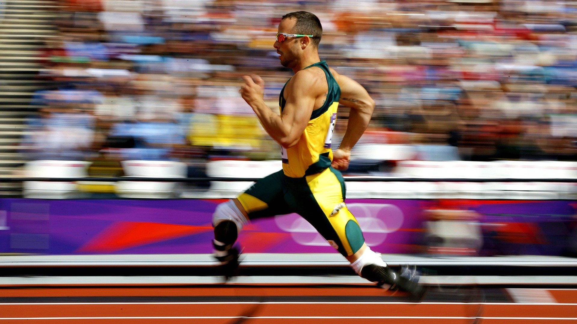 开云体育官方网站-新势力颠覆格局，旧王朝巩固传奇，F1赛场的双重变奏